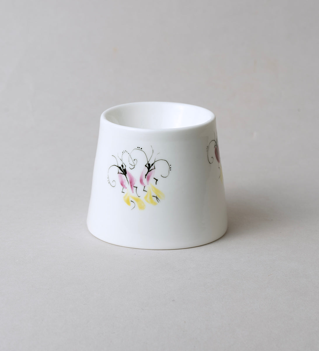 Beetle 6.2. Egg holder