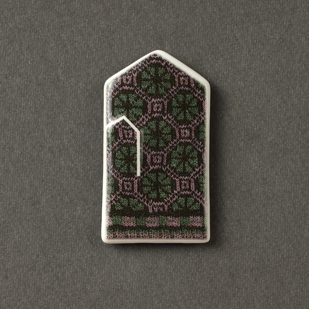 Porcelain Magnet - Gloves With Print