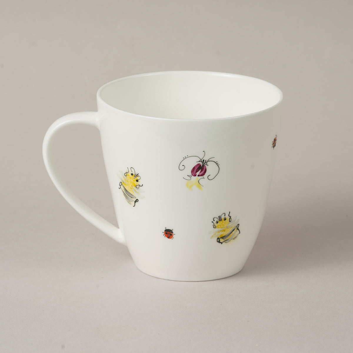 Kukaiņi 4.17. Gludā Co krūze