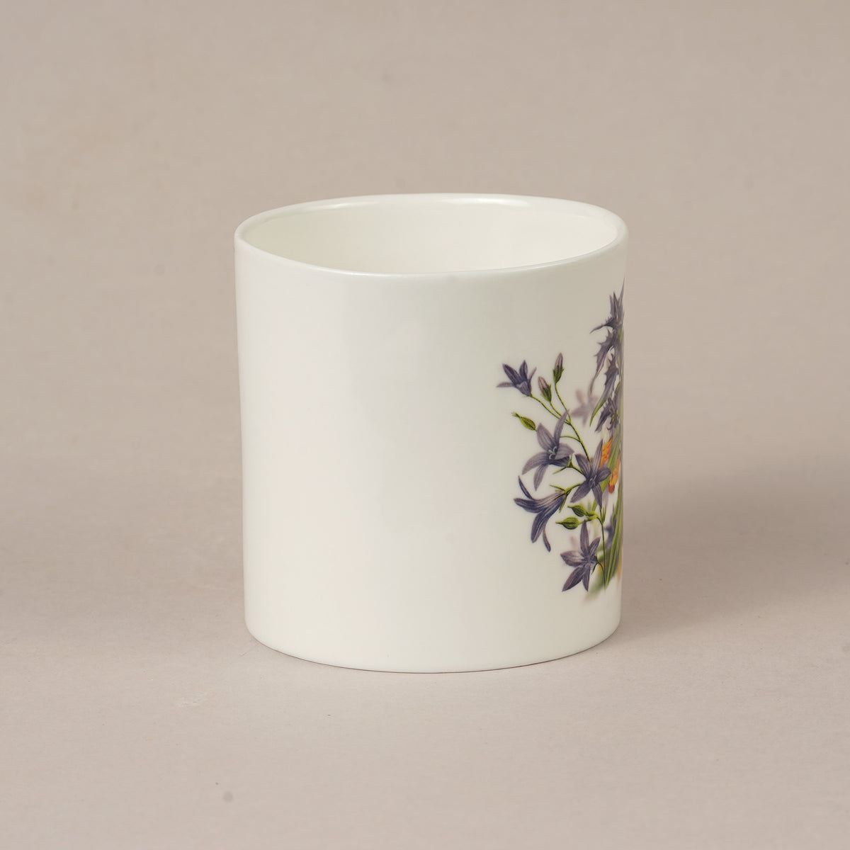 Flowers. 1.1. Mug Cylinder VS