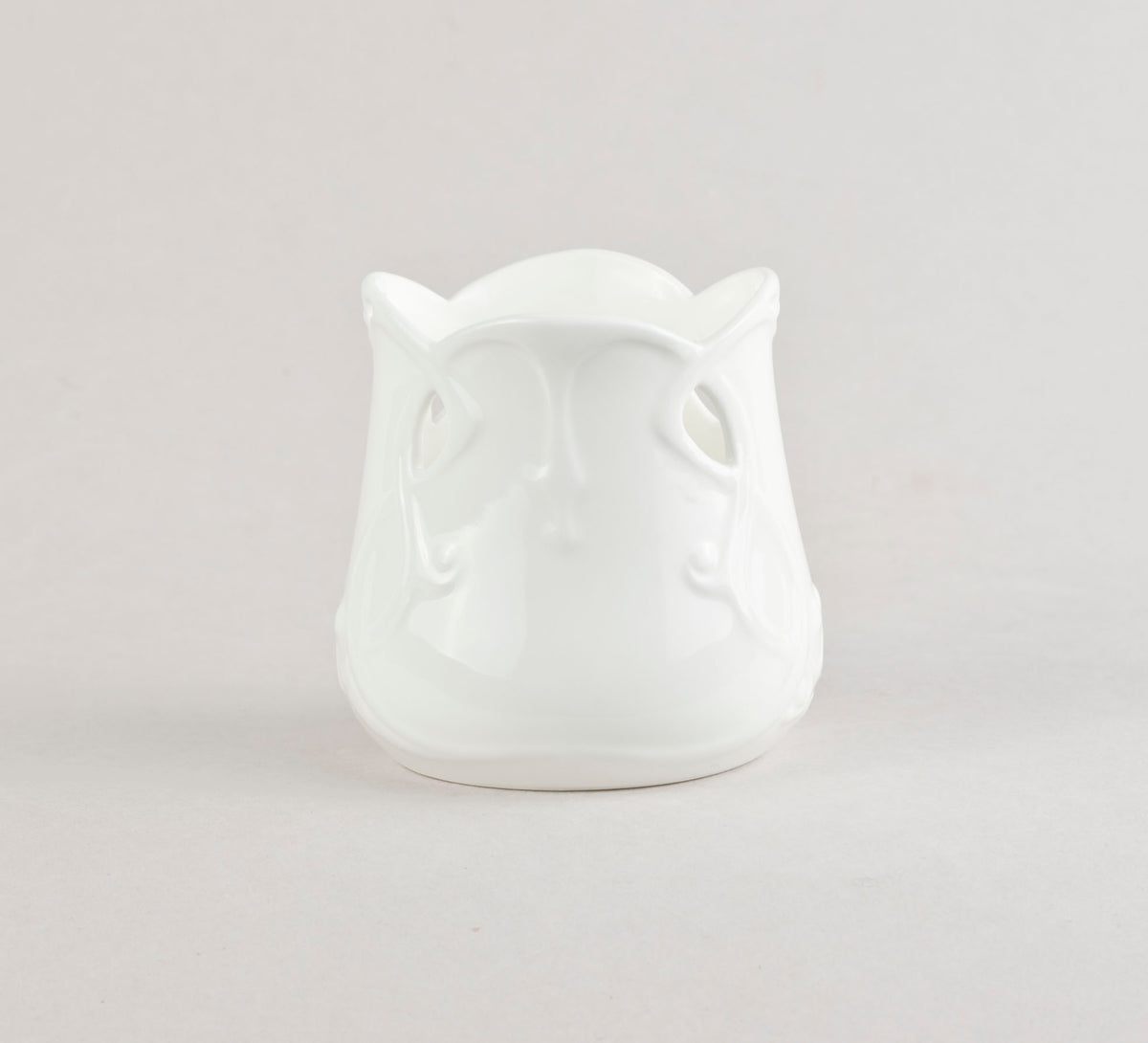 Porcelāna jūgendstila svečturis M