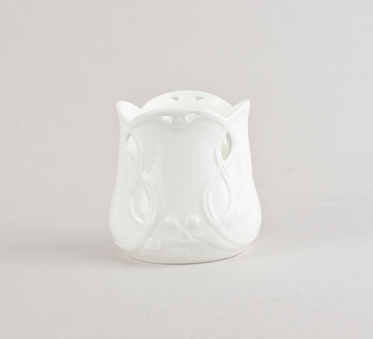 Porcelāna jūgendstila svečturis M