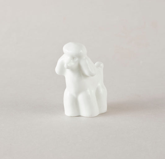 Porcelāna suns Pūdelis