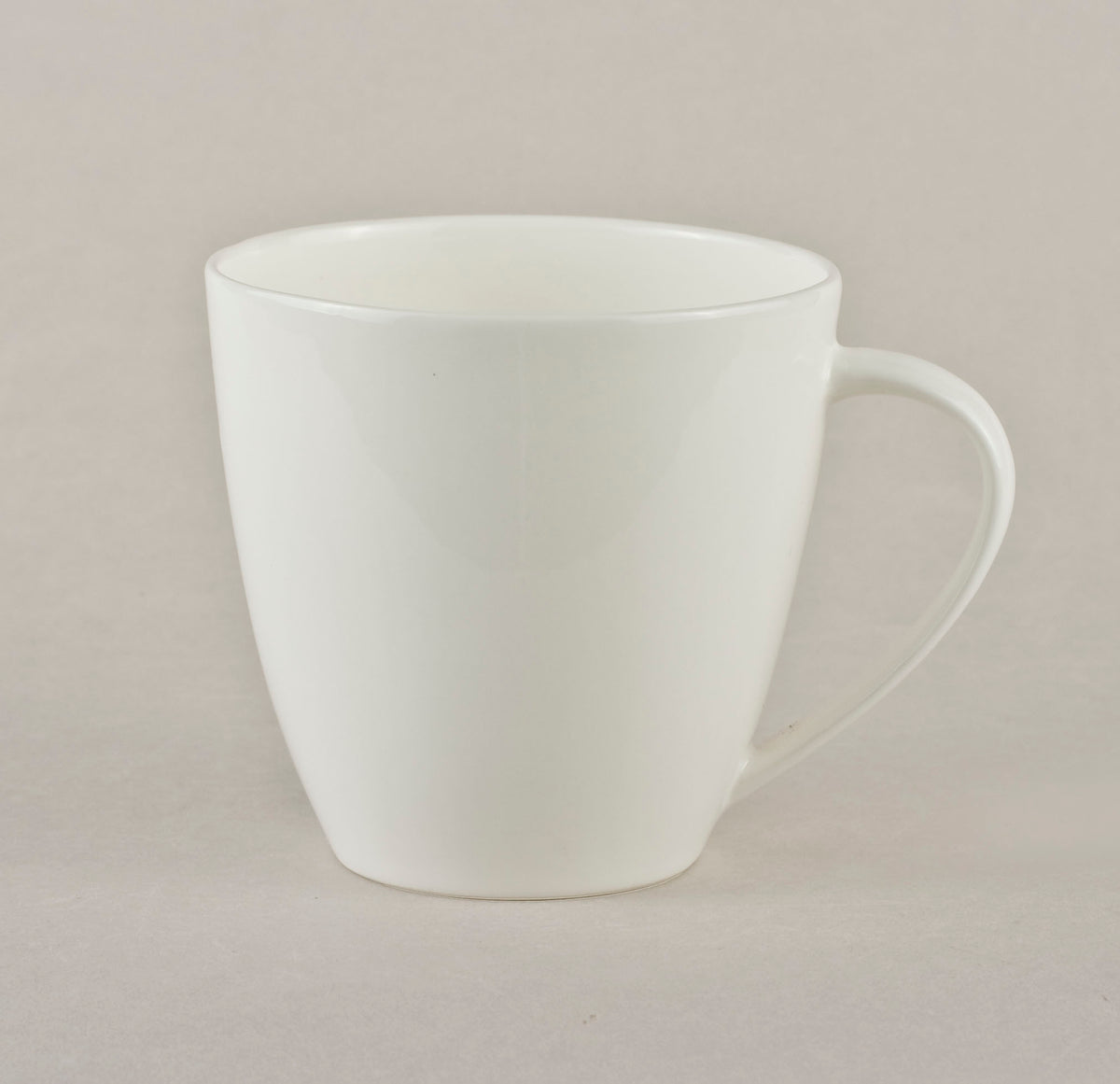Porcelāna Gludā Co krūze