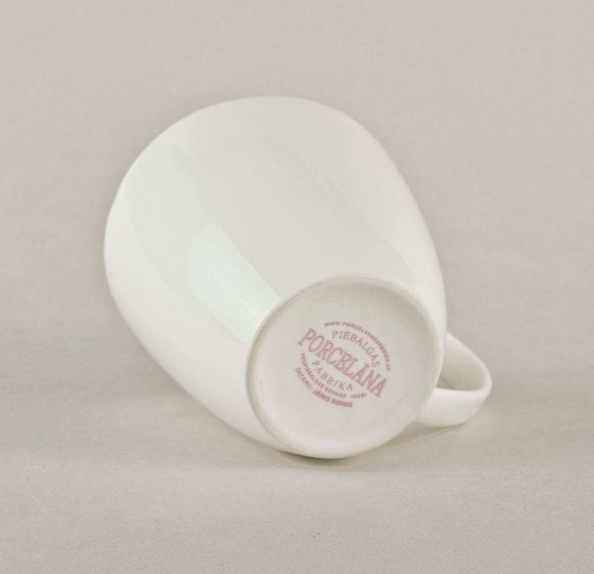Porcelāna Gludā Co krūze