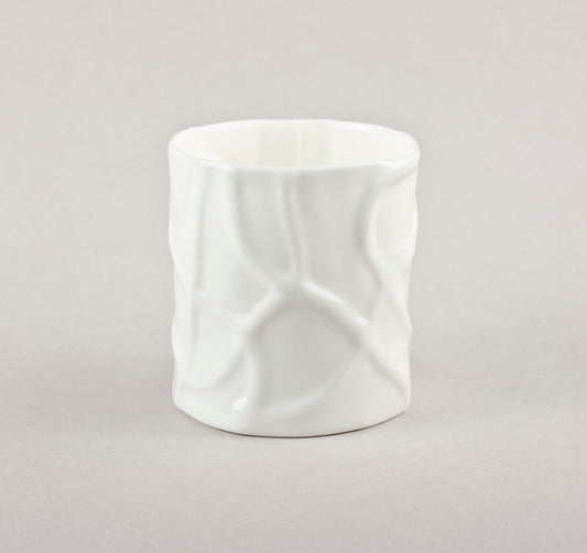 Porcelāna vāze Dzīslās