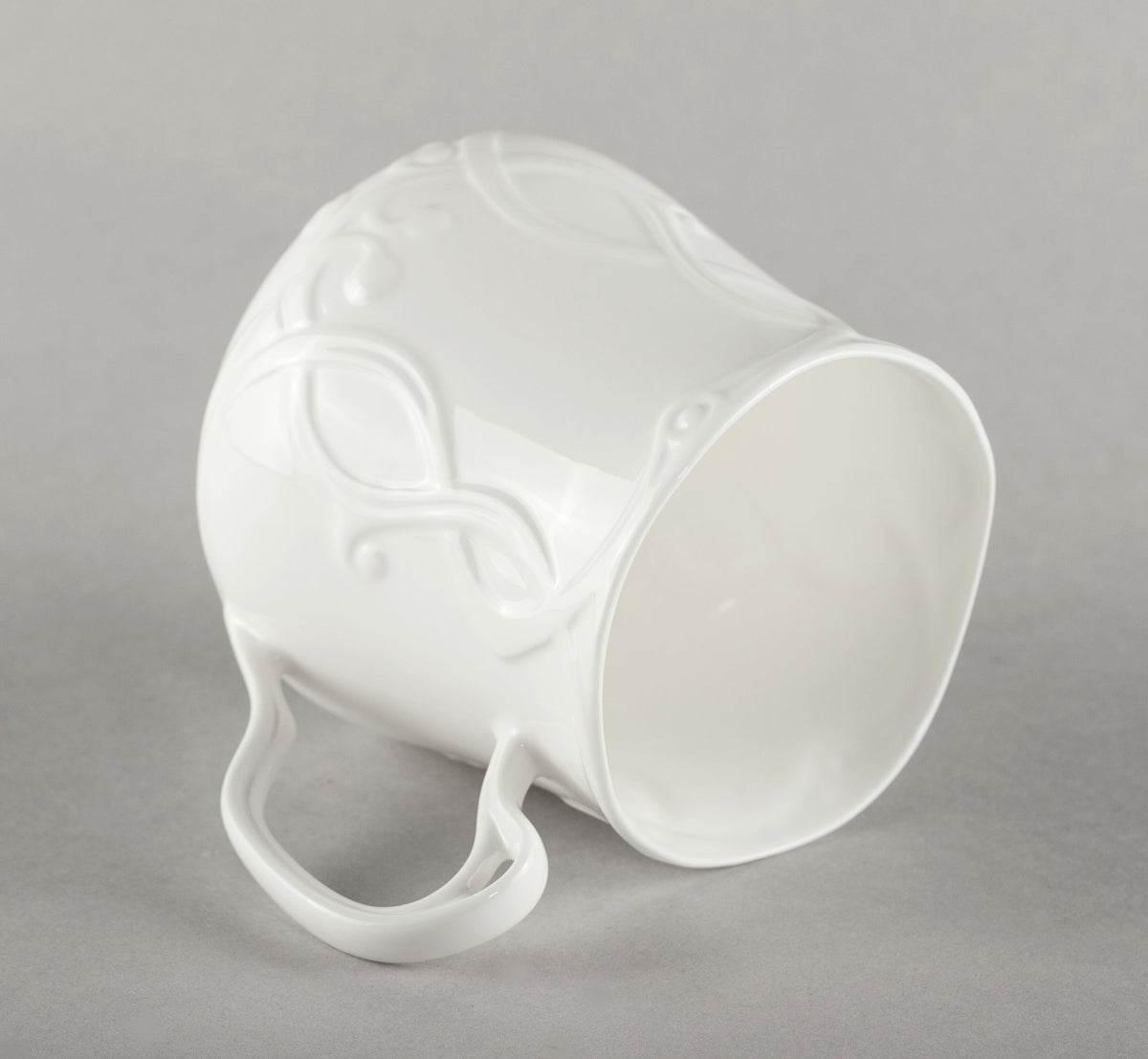 Porcelāna jūgendstila tējas krūze