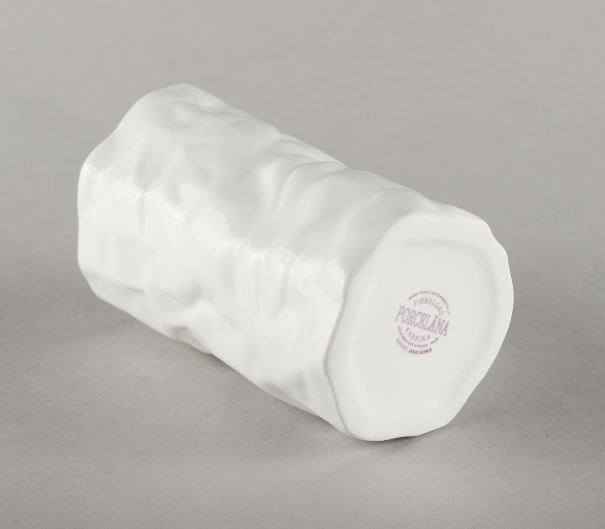 Porcelāna Burzīta krūze "Skūpsts"