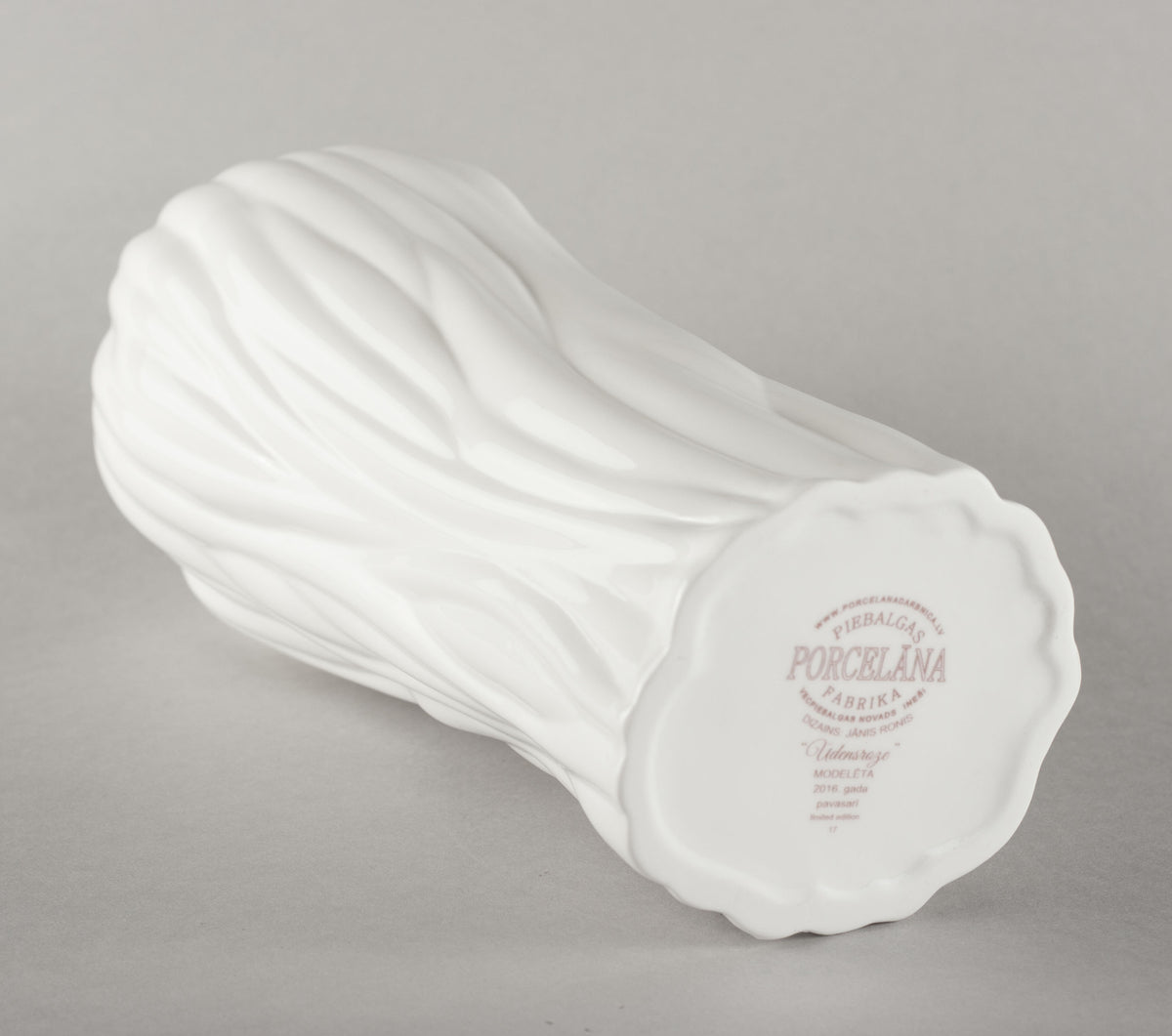 Porcelāna vāze Ūdensroze