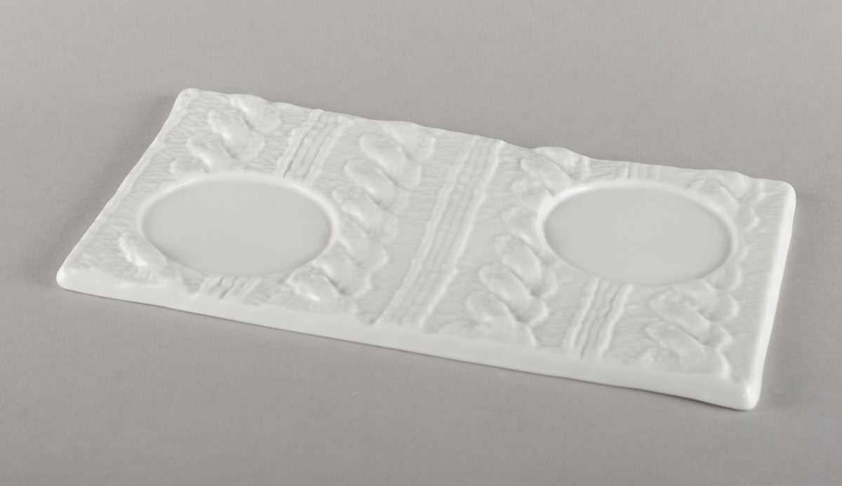 Porcelāna Adīta apakštase divām kafijas krūzēm