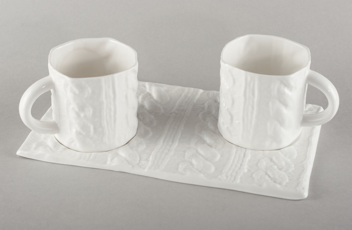 Porcelāna Adīta apakštase divām kafijas krūzēm