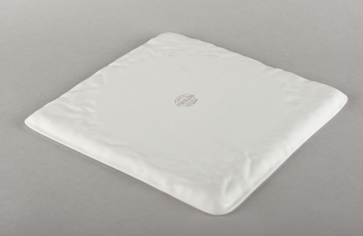Porcelain Crumpled Dessert Plate Large (sleek middle)