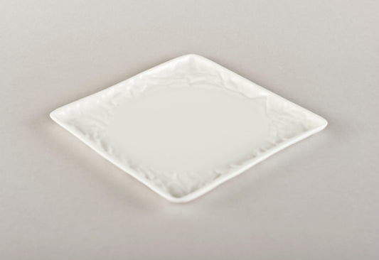 Porcelāna burzīts deserta šķīvis S (gluds vidus)